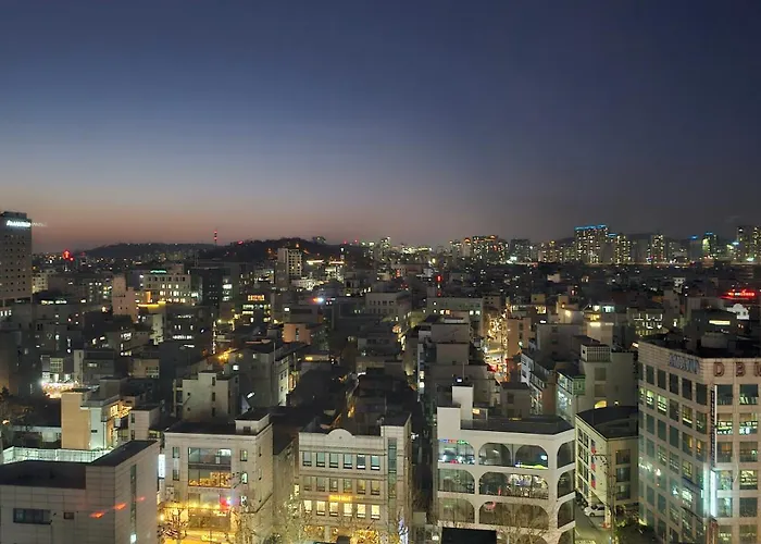 Hongdae Guesthouse4 - 1min From Hongik Uni Station Exit #1 Apartamento *